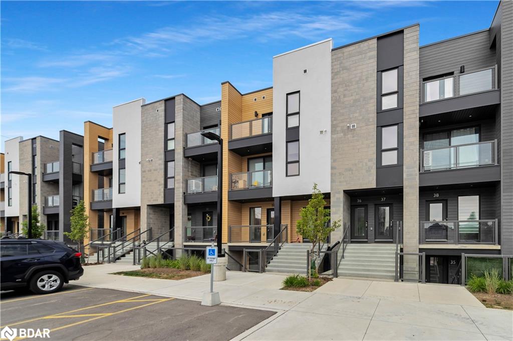 261-woodbine-avenue-kitchener-ontario-40743709