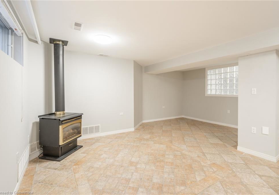 4-creekwood-place-dundas-ontario-40743727