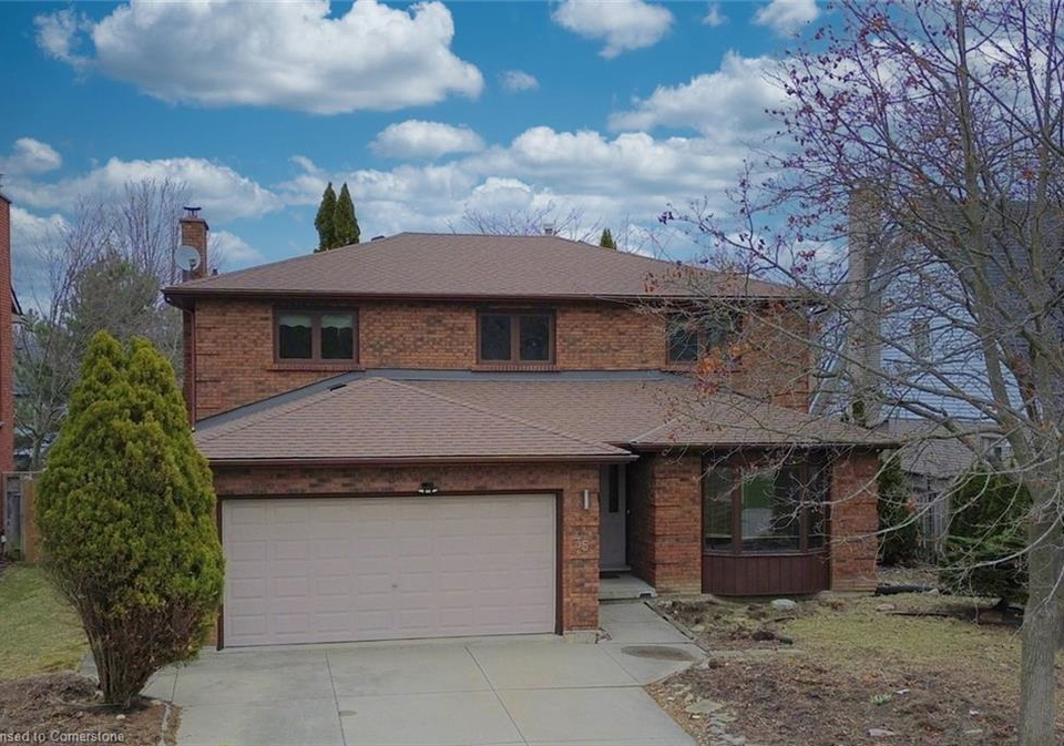 35-daffodil-crescent-hamilton-ontario-40743731