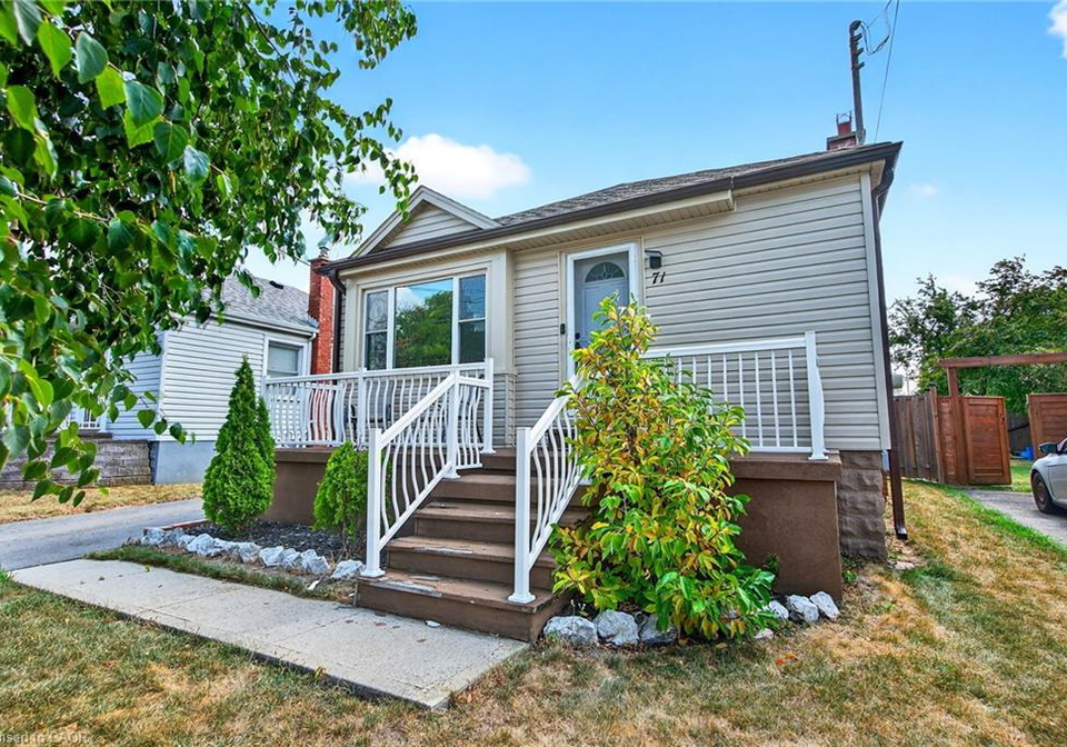 71-east-39th-street-hamilton-ontario-40743784