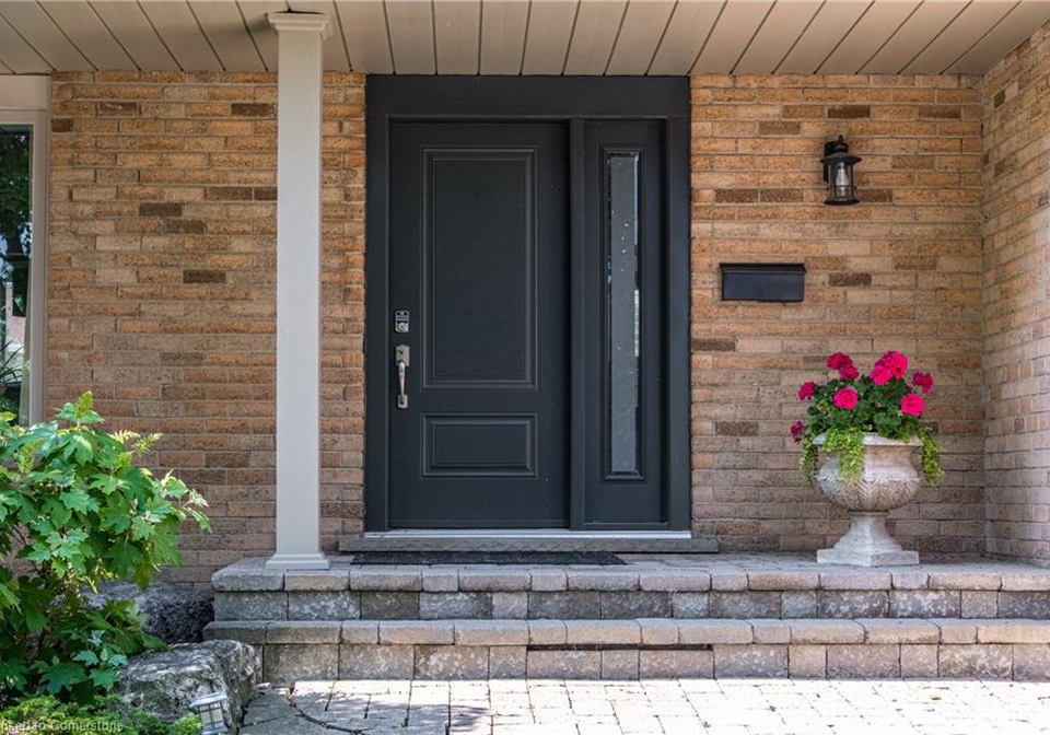 14-bing-crescent-stoney-creek-ontario-40743871