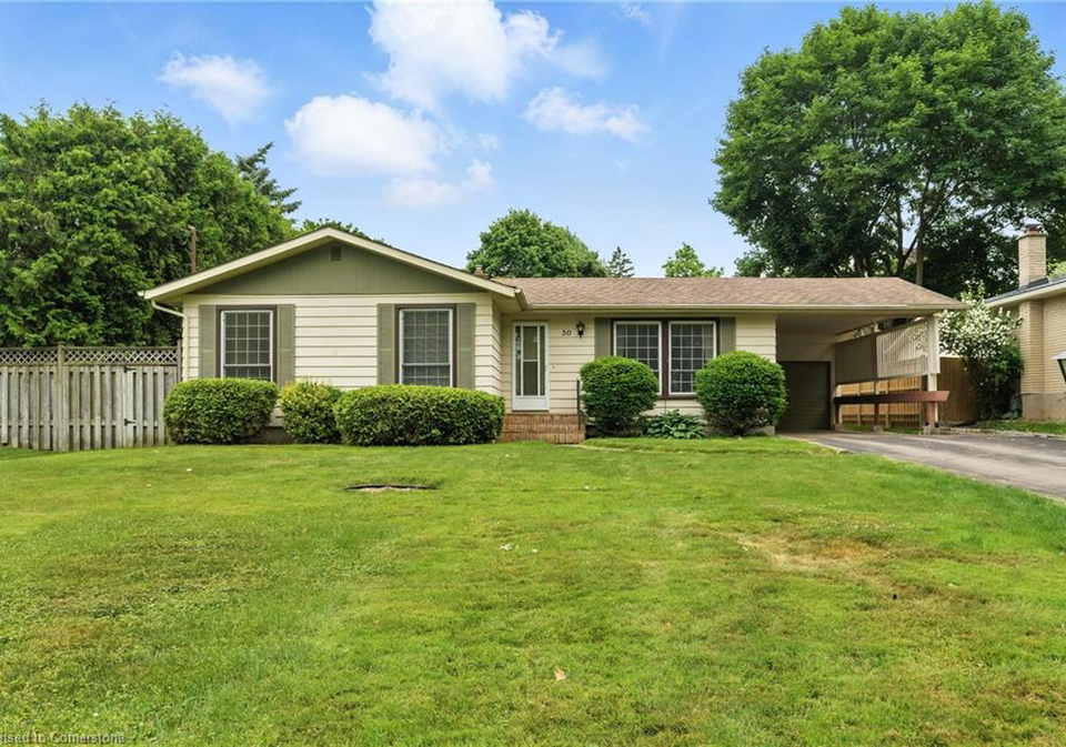 50-hurricane-road-fonthill-ontario-40743878