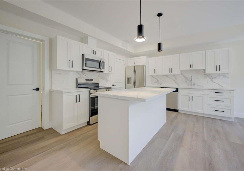 17-peter-street-kitchener-ontario-40743985