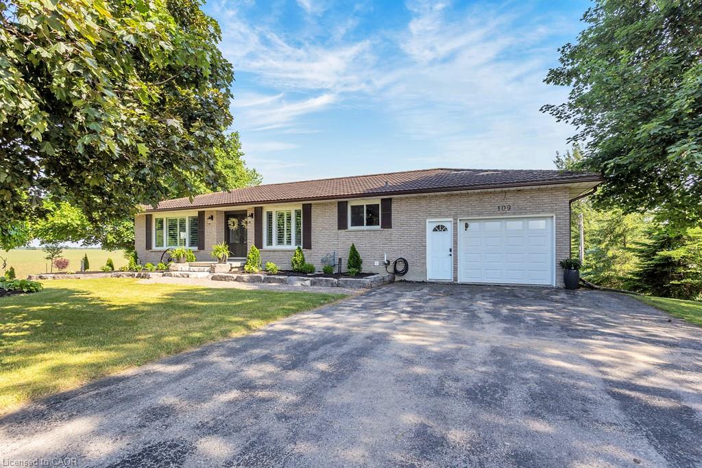886428-oxford-road-8-bright-ontario-40744018