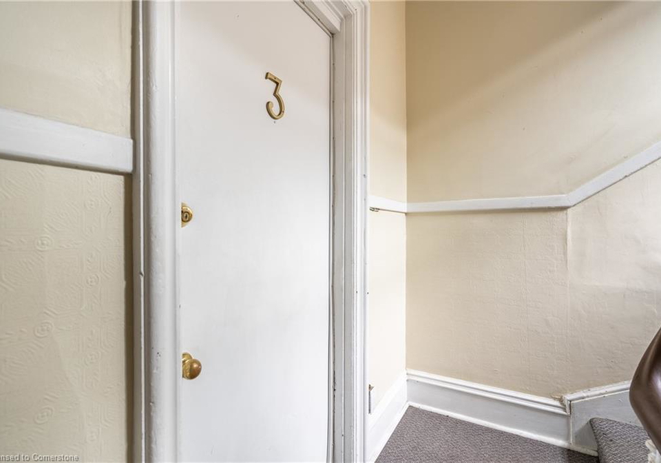 108-east-avenue-s-hamilton-ontario-40744026