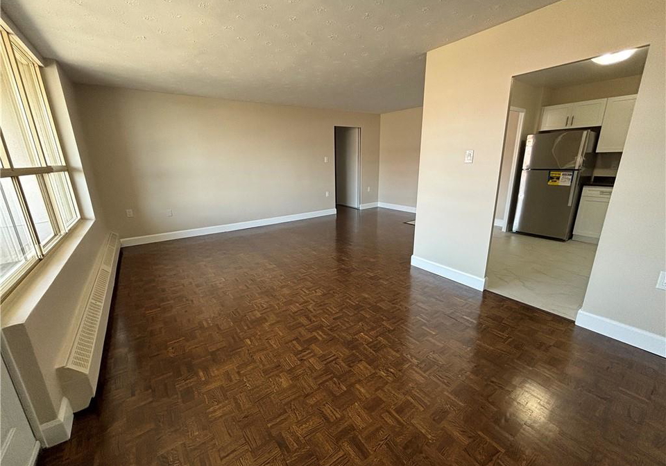 125-lincoln-road-waterloo-ontario-40744065