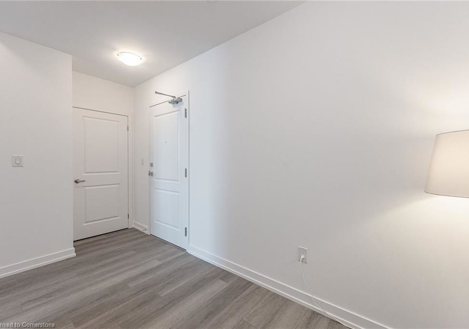 450-dundas-street-e-waterdown-ontario-40744079