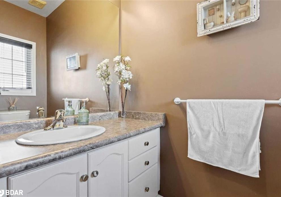 488-yonge-street-barrie-ontario-40744109