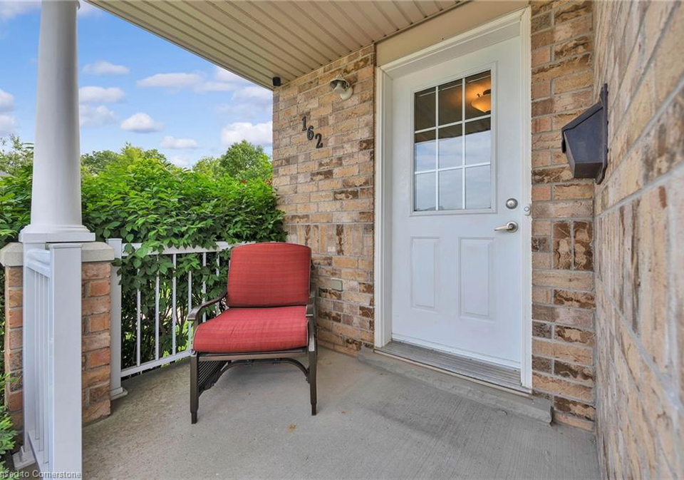 162-everglade-crescent-kitchener-ontario-40744147