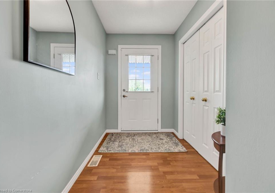 162-everglade-crescent-kitchener-ontario-40744147
