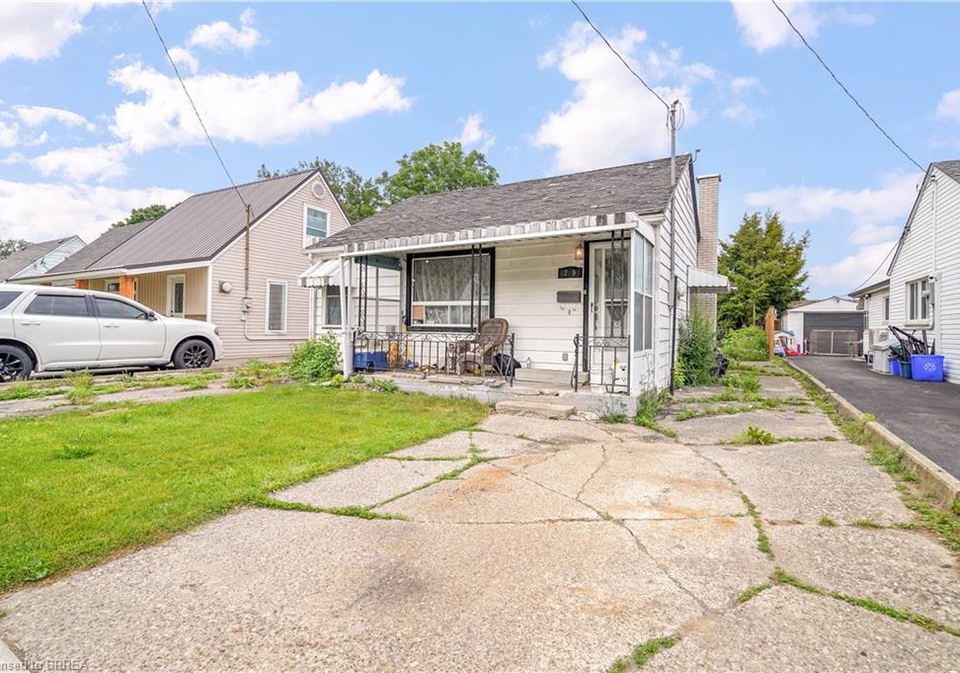 79-salisbury-avenue-brantford-ontario-40744225