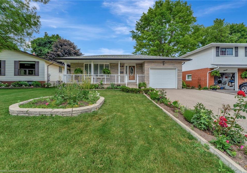 15-chad-place-guelph-ontario-40744232