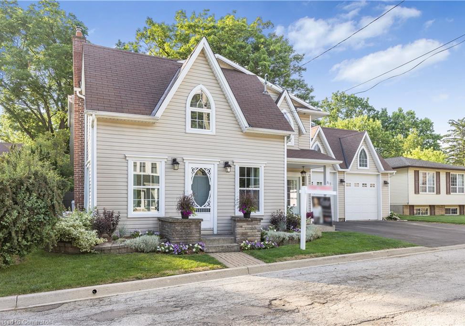 21-raglan-street-waterdown-ontario-40744274
