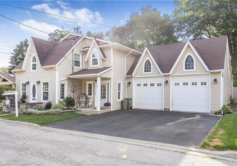 21-raglan-street-waterdown-ontario-40744274
