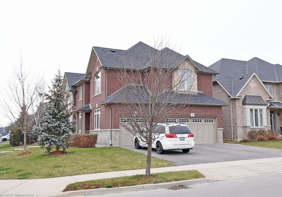 20-greti-drive-hamilton-ontario-40744445