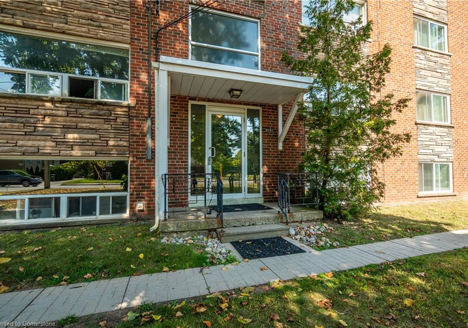2161-ghent-avenue-burlington-ontario-40744462
