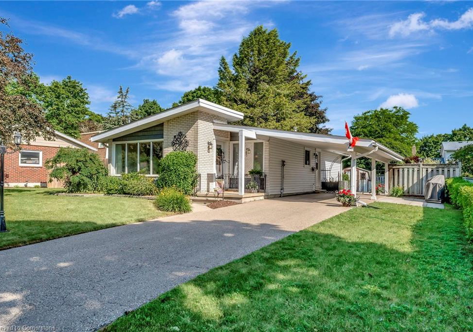 364-boxbury-drive-waterloo-ontario-40744492