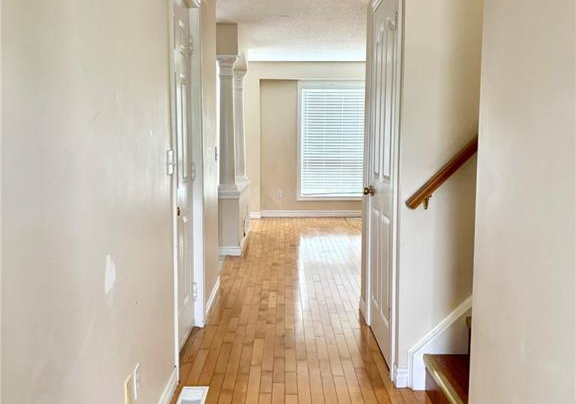 608-columbia-forest-boulevard-waterloo-ontario-40744493