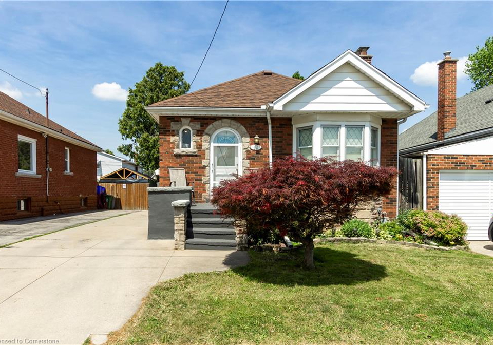 42-cameron-avenue-s-hamilton-ontario-40744498