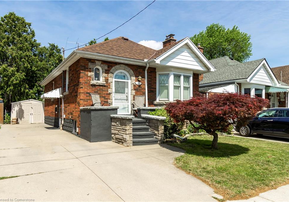 42-cameron-avenue-s-hamilton-ontario-40744498
