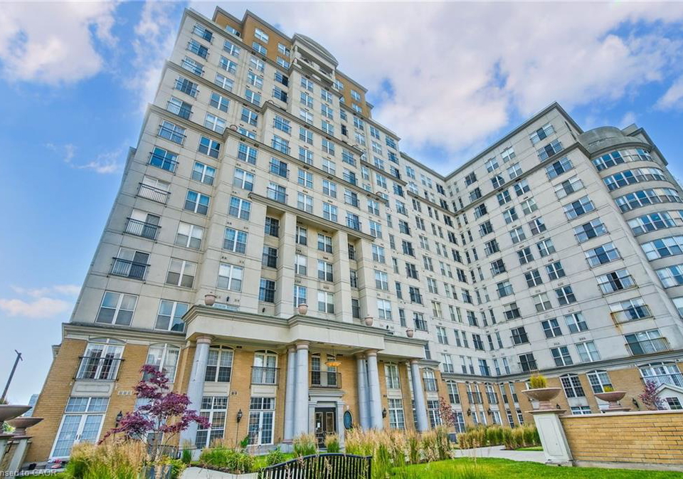 135-james-street-s-hamilton-ontario-40744508