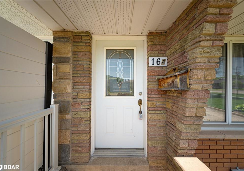 16-linnwood-avenue-cambridge-ontario-40744520