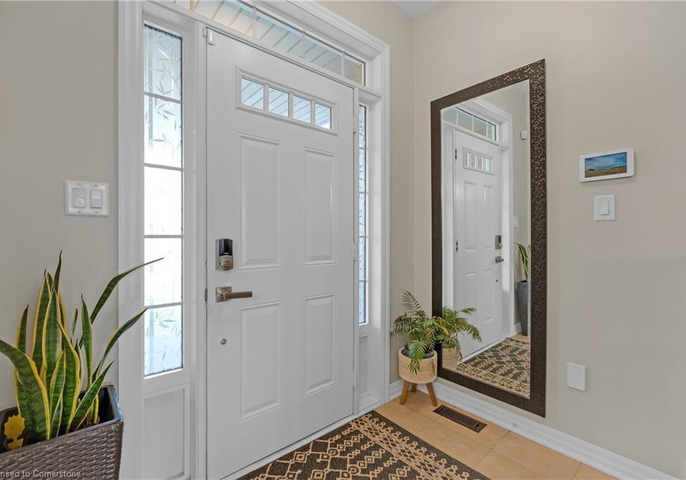 119-montreal-circle-stoney-creek-ontario-40744632
