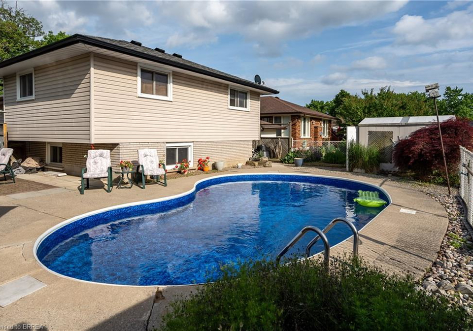 50-palm-crescent-brantford-ontario-40744658