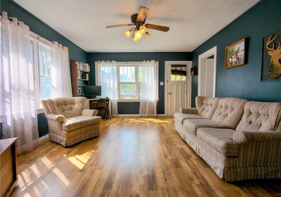 22-price-street-port-rowan-ontario-40744715
