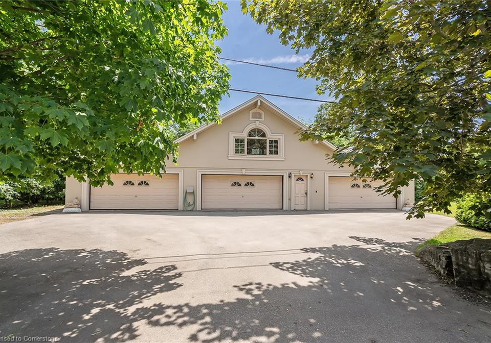 11-winona-park-road-stoney-creek-ontario-40744732
