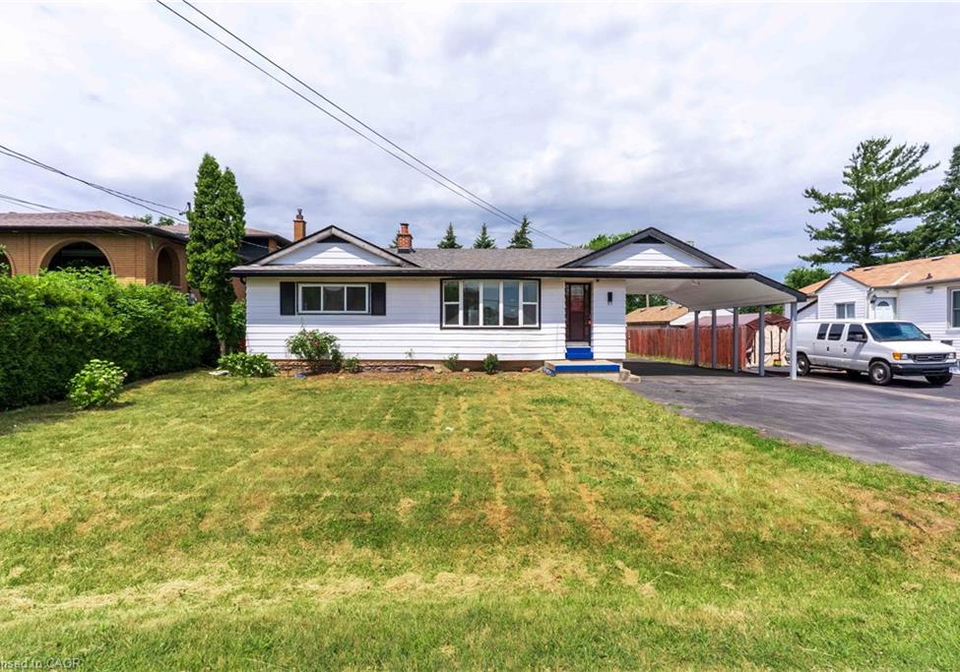 93-corman-avenue-stoney-creek-ontario-40744751