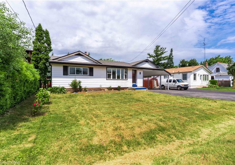 93-corman-avenue-stoney-creek-ontario-40744751