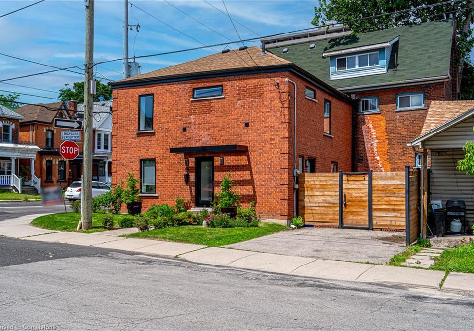 58-spring-street-hamilton-ontario-40744753
