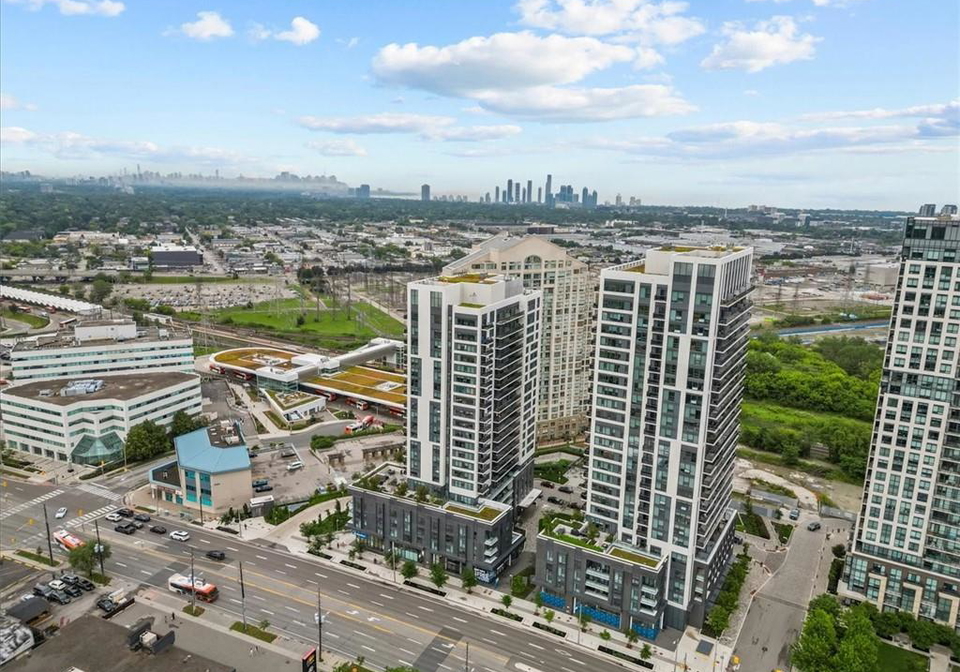 30-samuel-wood-way-toronto-ontario-40744765