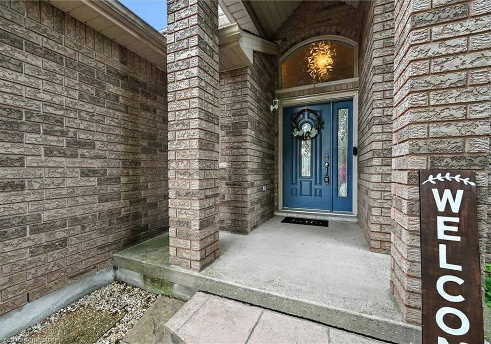 30-baker-road-s-grimsby-ontario-40744791