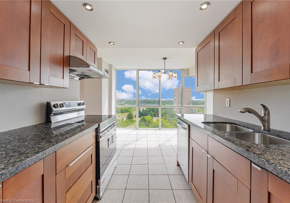 10-markbrook-lane-toronto-ontario-40744844