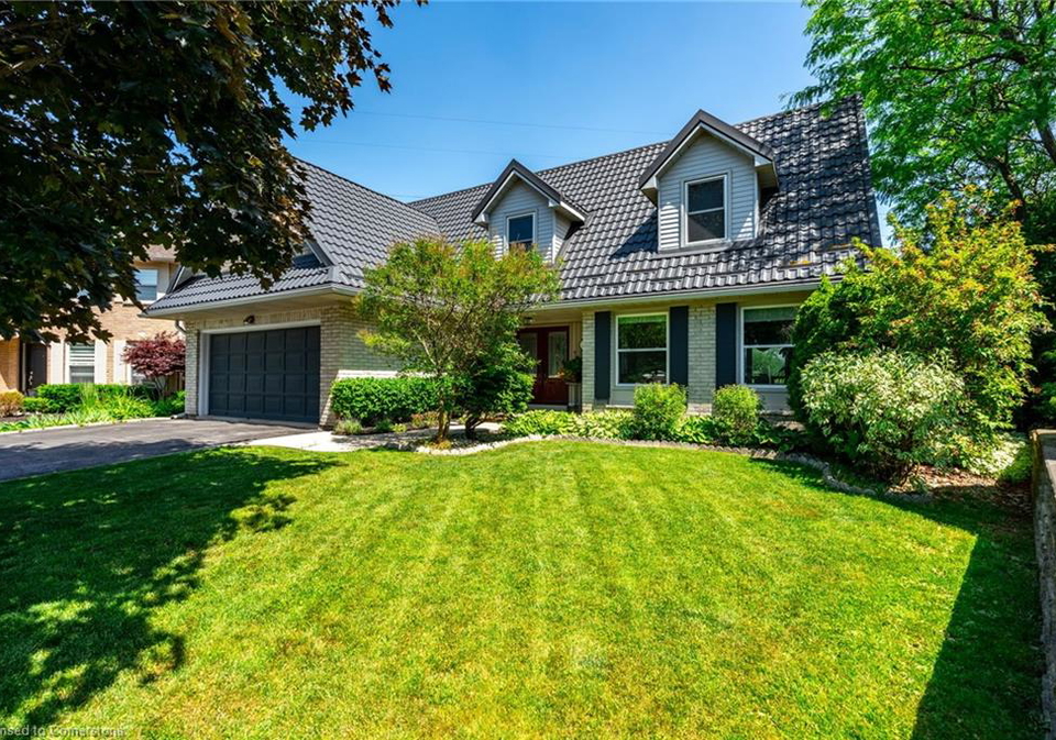 16-sunflower-crescent-ancaster-ontario-40744856