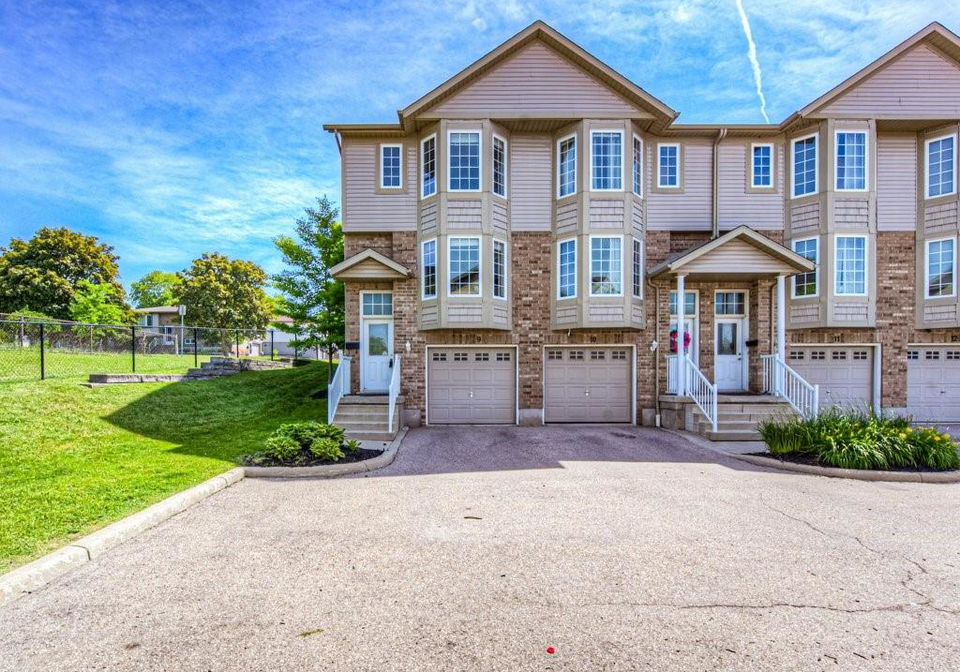 975-strasburg-road-kitchener-ontario-40744891