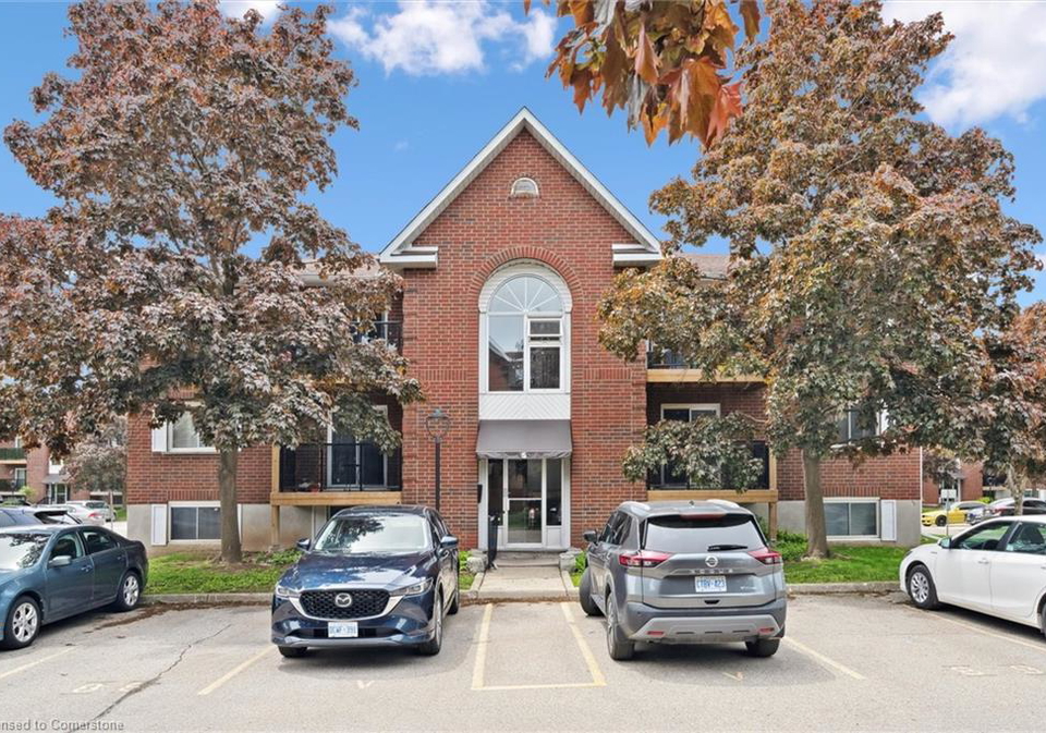 565-greenfield-avenue-kitchener-ontario-40744919