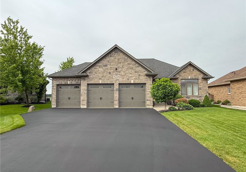 104-lam-boulevard-waterford-ontario-40744928