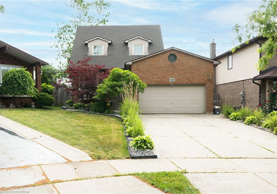 12-sutton-court-hamilton-ontario-40744934