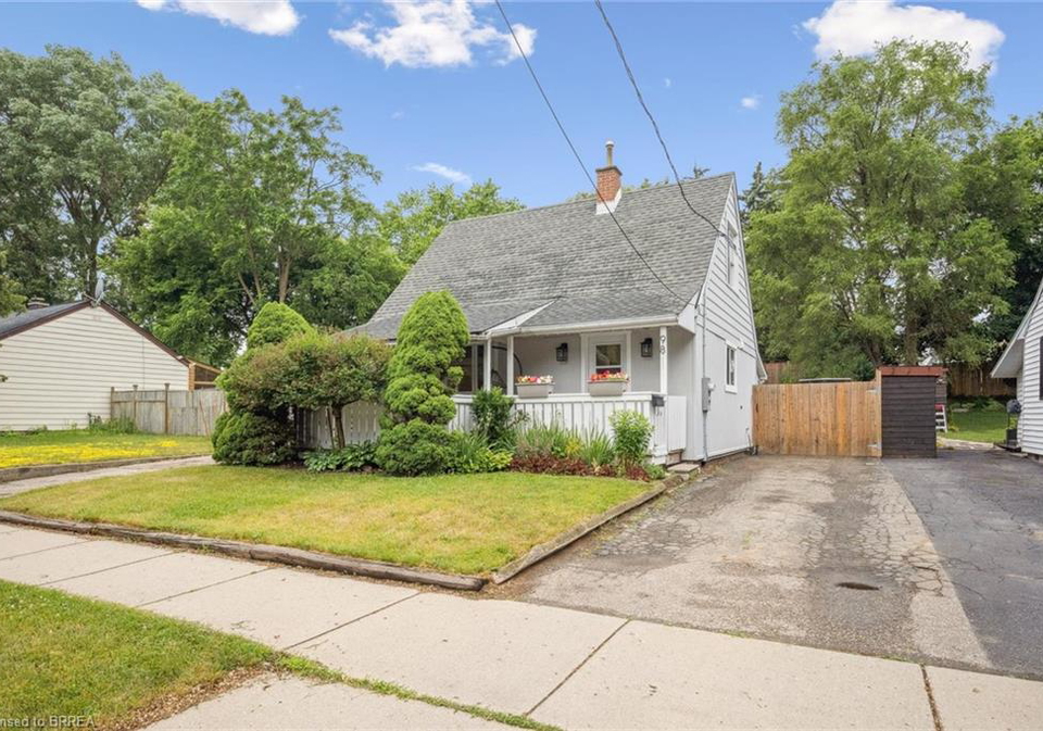 98-spadina-road-e-kitchener-ontario-40744951