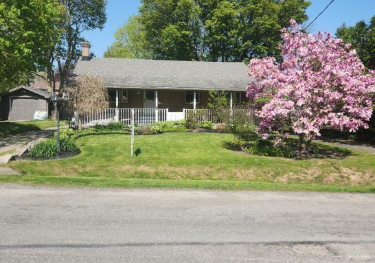 16-margaret-street-waterdown-ontario-40745042