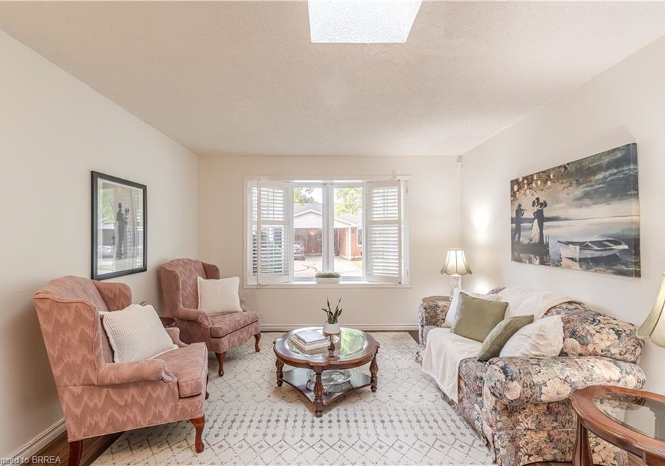 1030-colborne-street-brantford-ontario-40745051