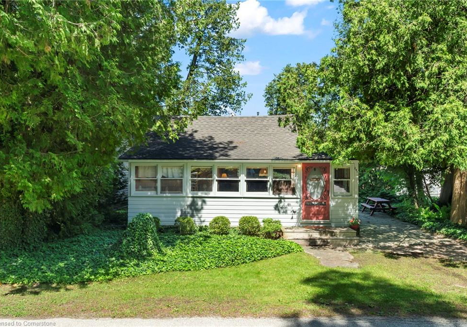 241-lake-street-southampton-ontario-40745053