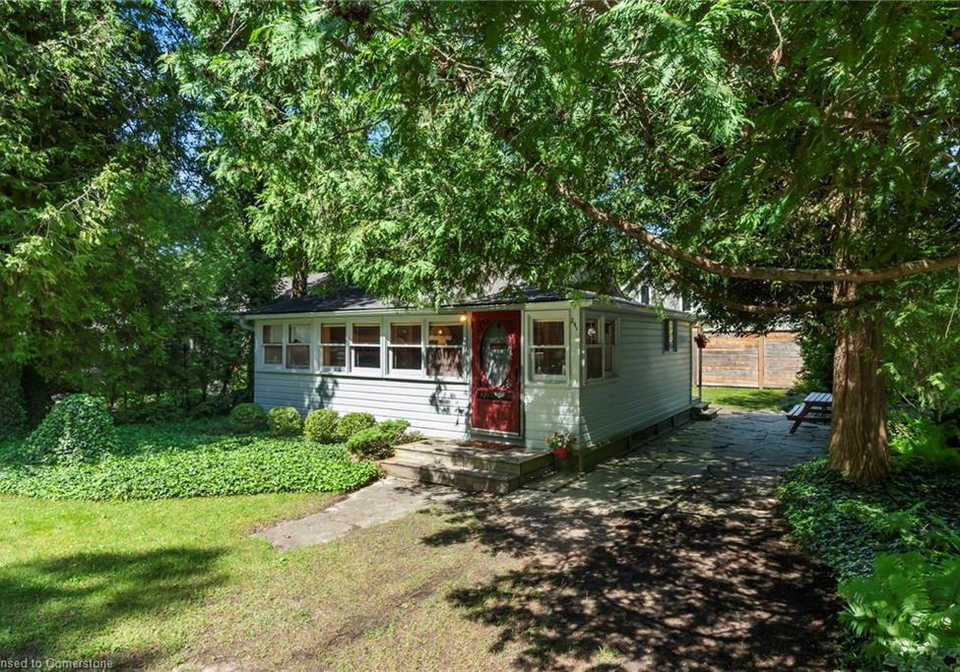 241-lake-street-southampton-ontario-40745053