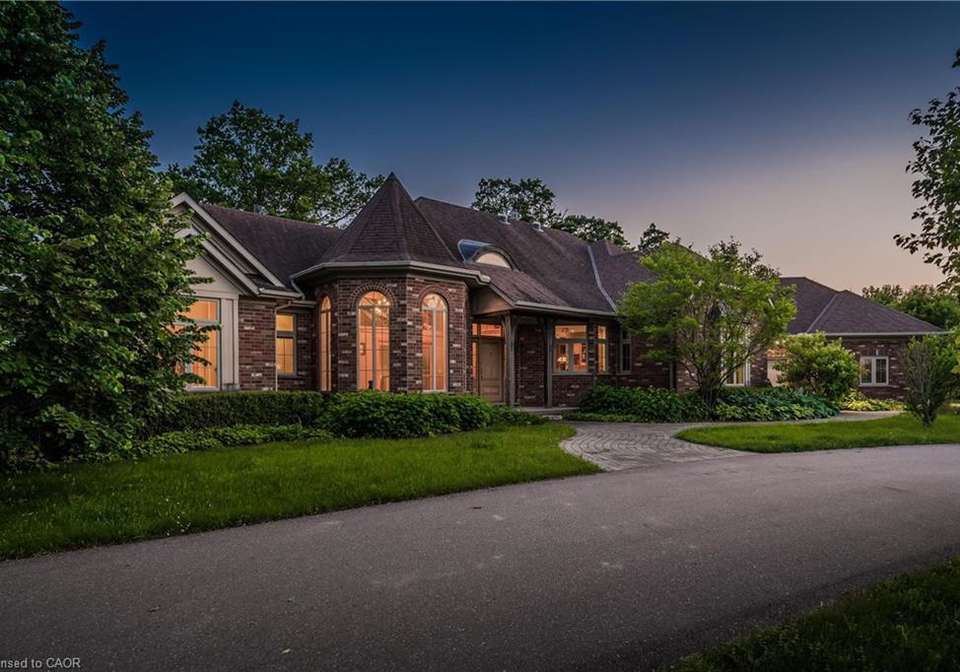 1492-maple-bend-road-breslau-ontario-40745076