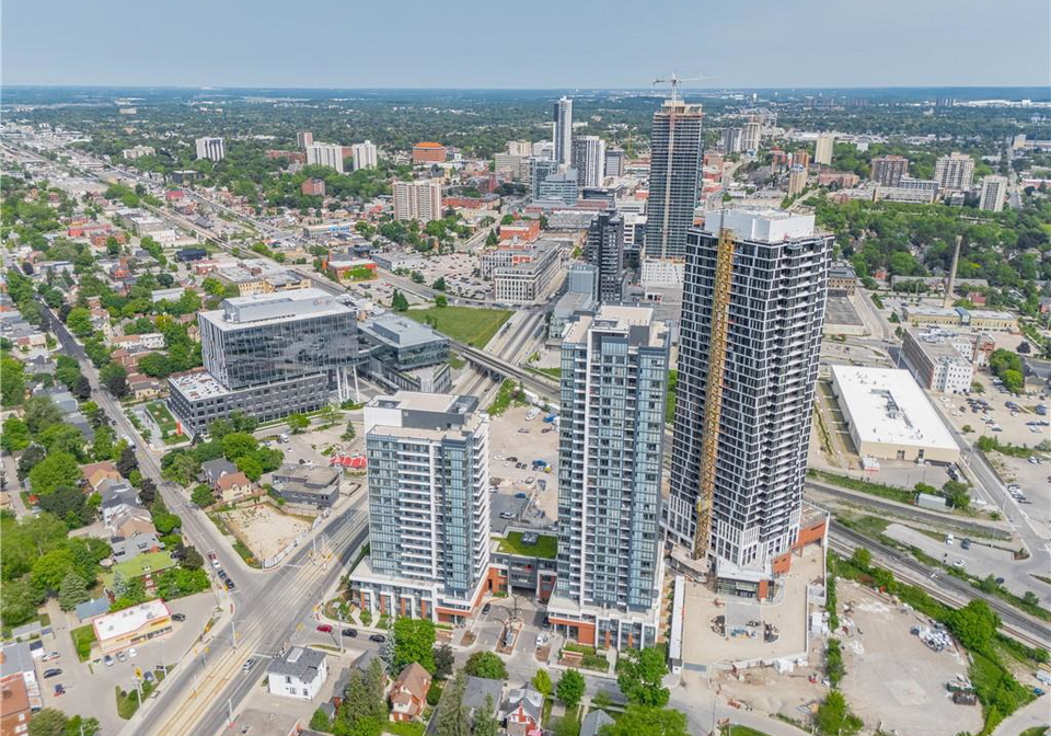 15-wellington-street-kitchener-ontario-40745118