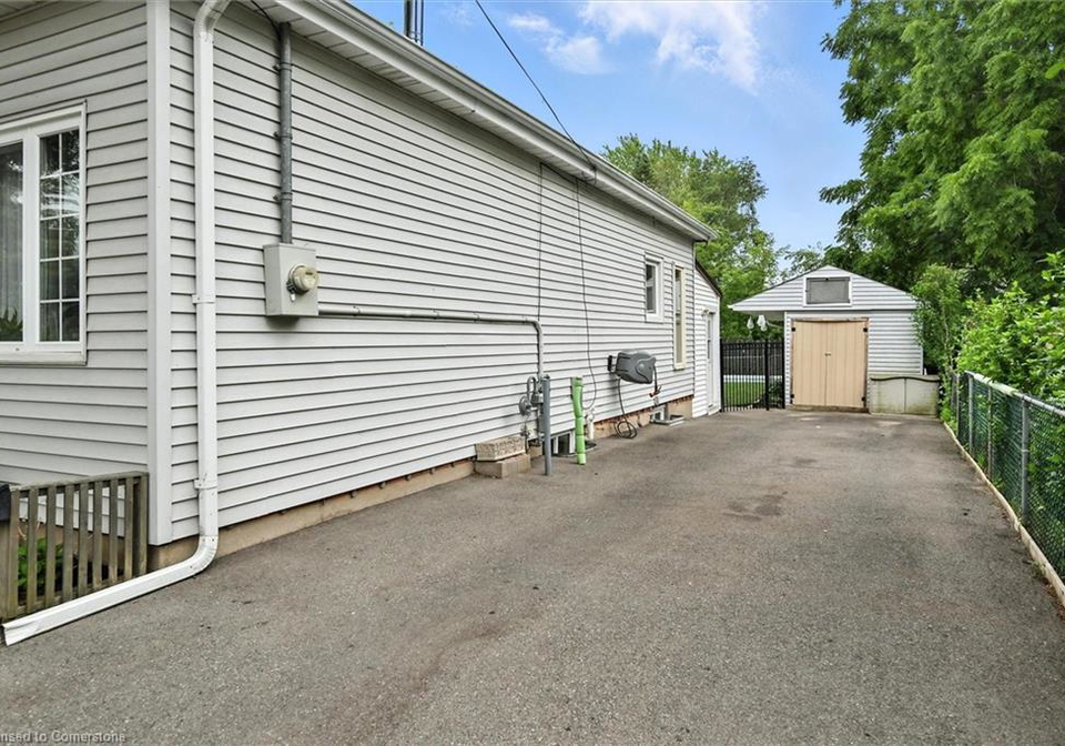185-campbell-street-brantford-ontario-40745152