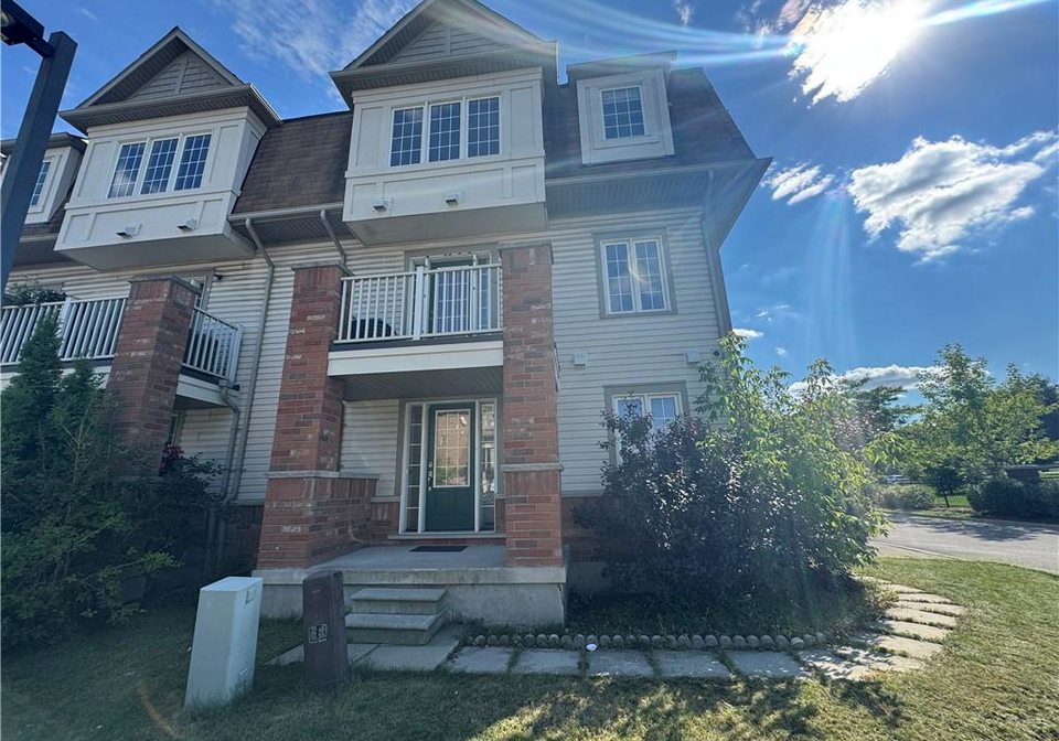 7-sirente-drive-hamilton-ontario-40745188